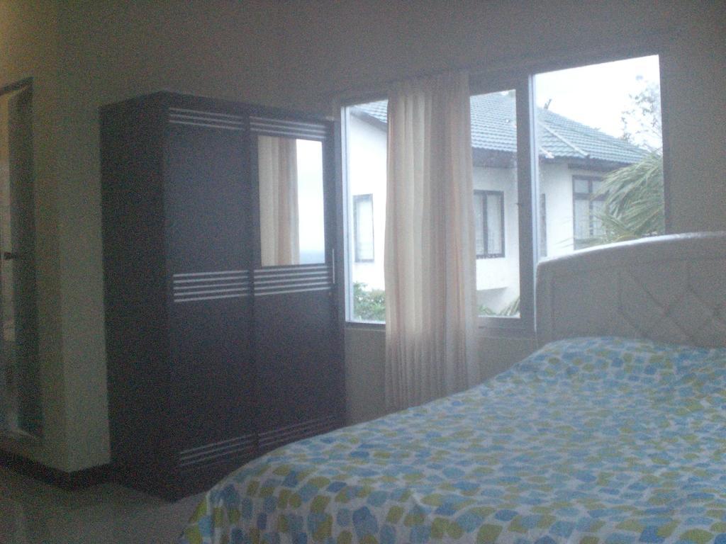 Sentosa76 Guest House Μπαλικπαπάν Δωμάτιο φωτογραφία